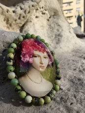 Autorská sklenená brošňa - Ruže a perly S0844