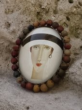 Autorská sklenená brošňa - Tridsiate roky S0841