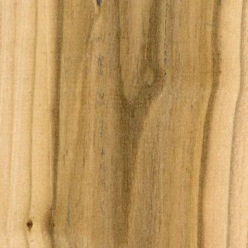 Řez višňovým dřevem