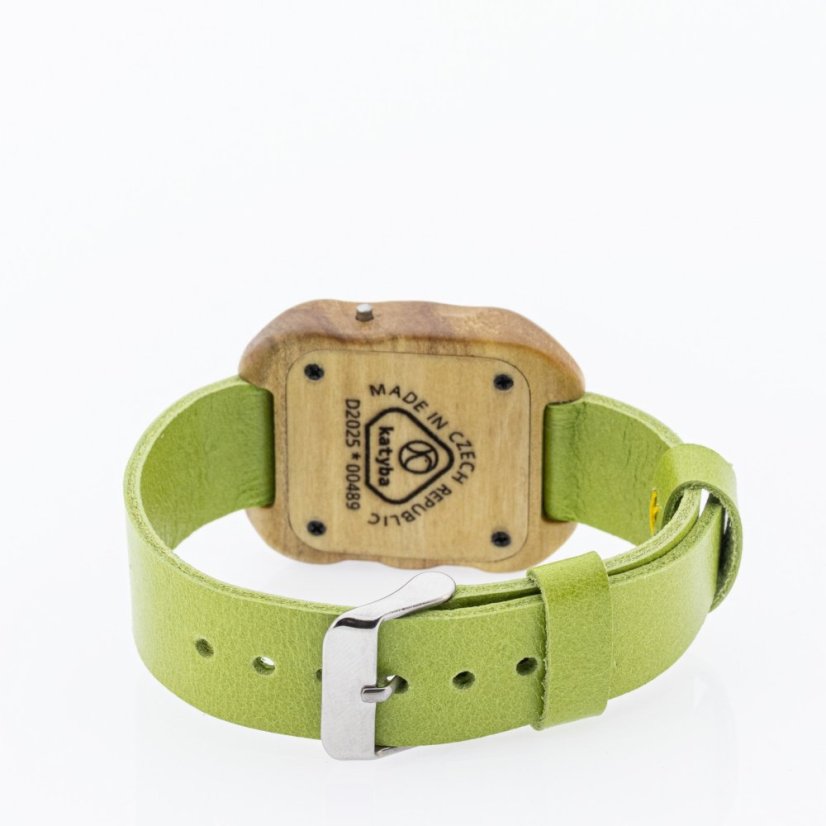 České dřevěné hodinky Universum H00489 Javor