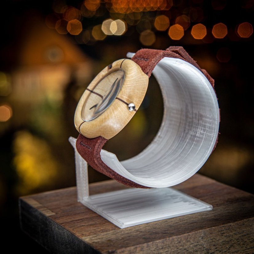 České drevené hodinky Orania H00134 Habr