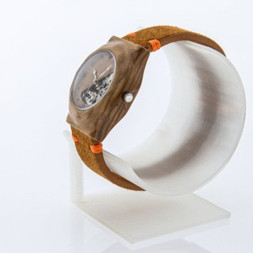Dřevěné hodinky model Ideál Automat z šeříkového dřeva.